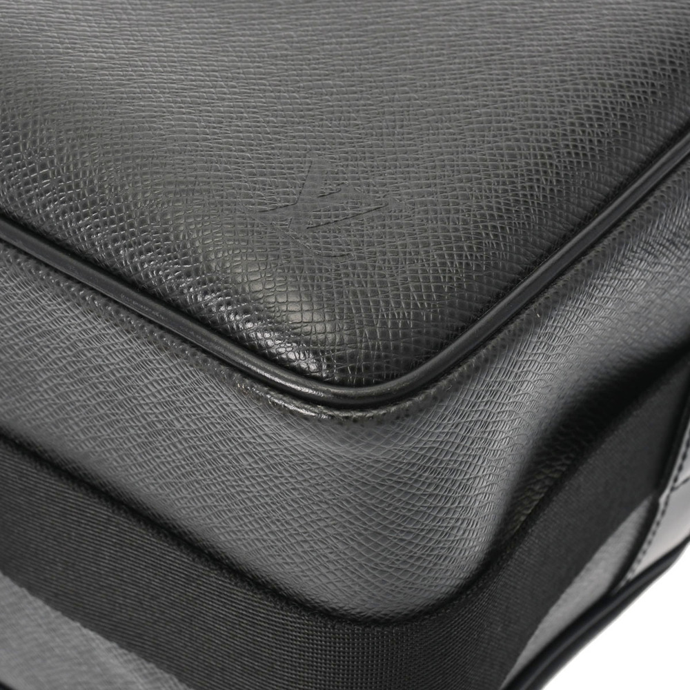 Louis Vuitton Leather Taiga Bag Reporter Ardoise Shoulder - Picture 6 of 11